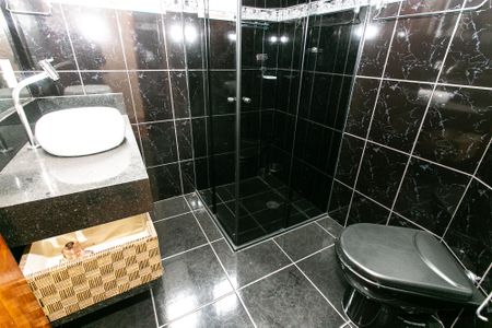 Casa à venda com 165m², 4 quartos e 2 vagasCasa 1 - Banheiro