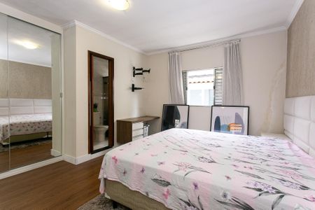 Casa à venda com 165m², 4 quartos e 2 vagasCasa 1 - Suíte