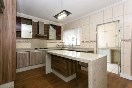 Casa à venda com 165m², 4 quartos e 2 vagasCasa 1 - Cozinha