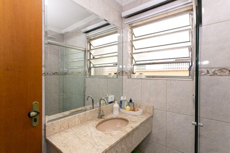 Casa à venda com 165m², 4 quartos e 2 vagasCasa 2 - Banheiro