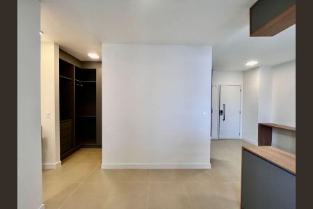 Quarto de apartamento à venda com 1 quarto, 46m² em Centro, Campinas