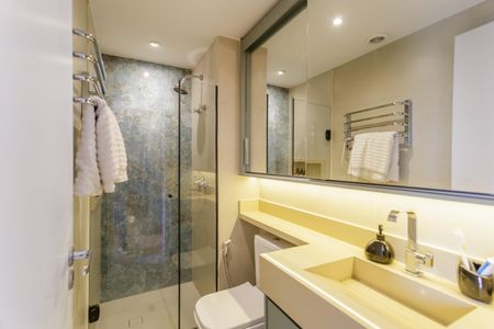 Apartamento para alugar com 36m², 2 quartos e sem vaga Apartamento para alugar com 36m², 2 quartos e sem vagaBanheiro