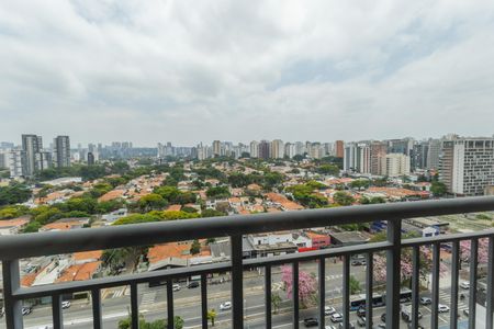 Apartamento para alugar com 36m², 2 quartos e sem vaga Apartamento para alugar com 36m², 2 quartos e sem vagaVaranda