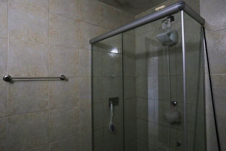 Apartamento à venda com 98m², 3 quartos e 1 vaga Apartamento à venda com 98m², 3 quartos e 1 vagaBanheiro da Suíte