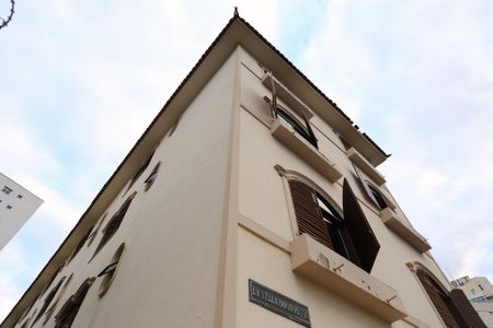 Apartamento à venda com 98m², 3 quartos e 1 vaga Apartamento à venda com 98m², 3 quartos e 1 vagaFachada