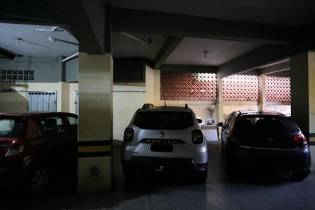 Apartamento à venda com 98m², 3 quartos e 1 vaga Apartamento à venda com 98m², 3 quartos e 1 vagaGaragem