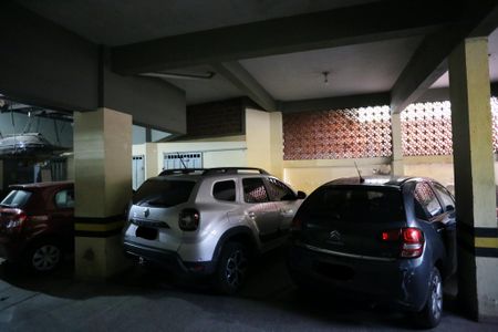 Apartamento à venda com 98m², 3 quartos e 1 vaga Apartamento à venda com 98m², 3 quartos e 1 vagaGaragem