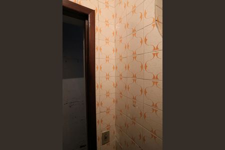 Apartamento à venda com 98m², 3 quartos e 1 vaga Apartamento à venda com 98m², 3 quartos e 1 vagaBanheiro de serviço