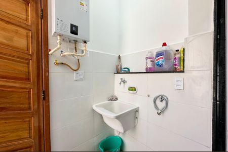 Apartamento para alugar com 65m², 2 quartos e sem vagaÁrea de Serviço