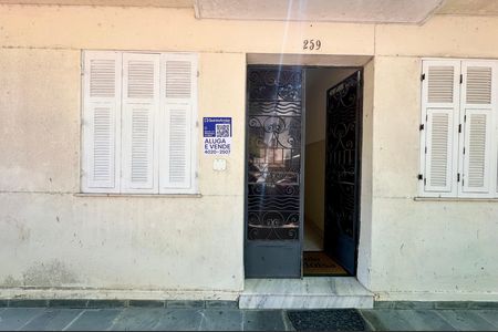 Apartamento para alugar com 65m², 2 quartos e sem vagaPlaquinha instalada