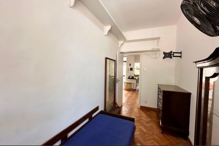 Quarto 1 de apartamento para alugar com 2 quartos, 65m² em Urca, Rio de Janeiro