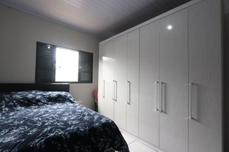 Casa à venda com 134m², 3 quartos e 2 vagasQuarto 1