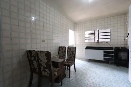 Casa à venda com 134m², 3 quartos e 2 vagasCozinha