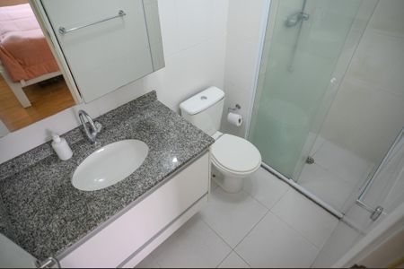 Apartamento à venda com 57m², 2 quartos e 1 vagaBanheiro Quarto 2 - Suite