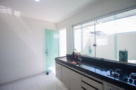 Casa para alugar com 140m², 3 quartos e 2 vagas Casa para alugar com 140m², 3 quartos e 2 vagasCozinha