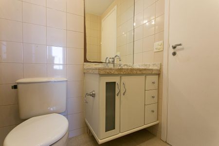 Apartamento à venda com 57m², 2 quartos e 1 vagaBanheiro Social