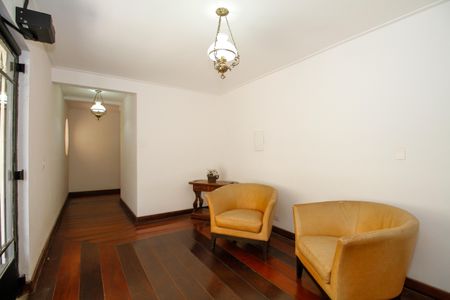 Apartamento para alugar com 88m², 2 quartos e 1 vaga Apartamento para alugar com 88m², 2 quartos e 1 vagaHall Social