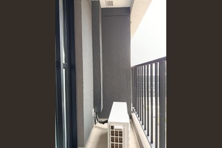Varanda de kitnet/studio para alugar com 1 quarto, 25m² em Pinheiros, São Paulo