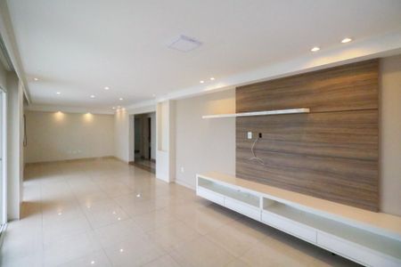 Apartamento para alugar com 170m², 3 quartos e 3 vagasSala