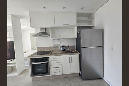 Apartamento à venda com 42m², 1 quarto e 1 vaga Apartamento à venda com 42m², 1 quarto e 1 vagaCozinha - Armários