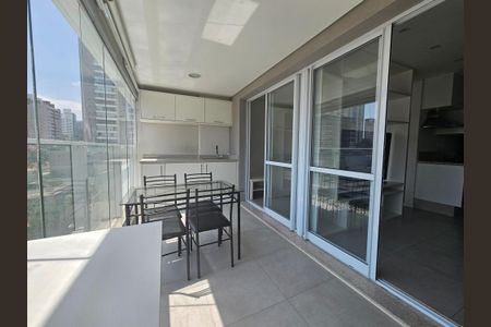 Apartamento à venda com 42m², 1 quarto e 1 vaga Apartamento à venda com 42m², 1 quarto e 1 vagaSacada