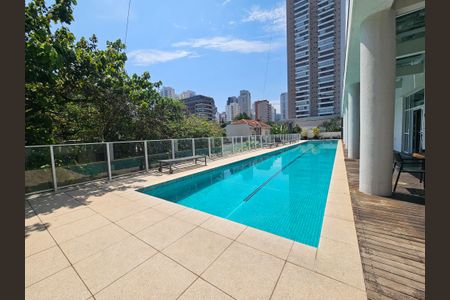 Apartamento à venda com 42m², 1 quarto e 1 vaga Apartamento à venda com 42m², 1 quarto e 1 vagaÁrea comum - Piscina