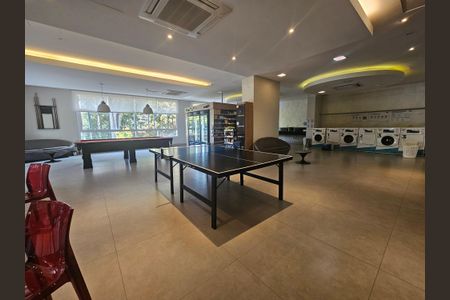 Apartamento à venda com 42m², 1 quarto e 1 vaga Apartamento à venda com 42m², 1 quarto e 1 vagaSala de Jogos