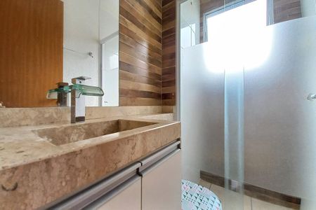 Apartamento para alugar com 47m², 2 quartos e 1 vaga Apartamento para alugar com 47m², 2 quartos e 1 vagaBanheiro