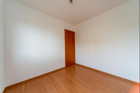Quarto 1 de apartamento para alugar com 2 quartos, 50m² em Jardim Krahe, Viamão