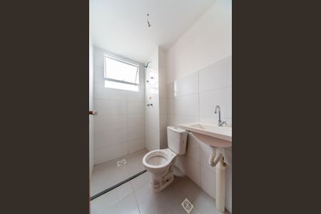 Banheiro de apartamento para alugar com 2 quartos, 50m² em Jardim Krahe, Viamão