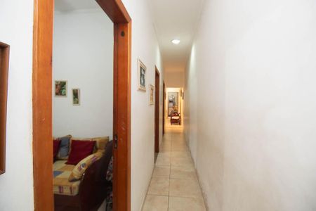 Casa para alugar com 85m², 4 quartos e 1 vagaCorredor