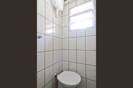 Casa para alugar com 160m², 2 quartos e 3 vagas Casa para alugar com 160m², 2 quartos e 3 vagasBanheiro da Churrasqueira