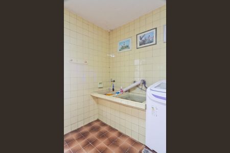 Casa para alugar com 160m², 2 quartos e 3 vagas Casa para alugar com 160m², 2 quartos e 3 vagasÁrea de Serviço