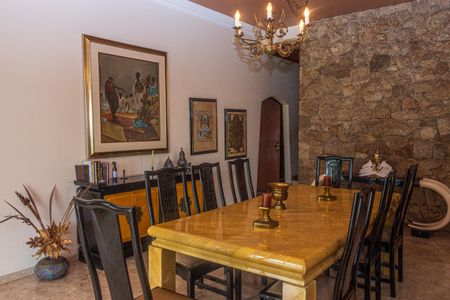 Casa à venda com 452m², 6 quartos e 5 vagasSala de Jantar