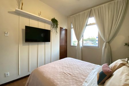 Suite 1 de apartamento à venda com 2 quartos, 60m² em Floresta, Belo Horizonte