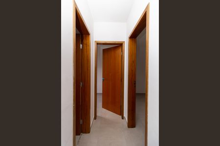 Apartamento à venda com 34m², 2 quartos e 1 vaga Apartamento à venda com 34m², 2 quartos e 1 vagaCorredor - Quartos