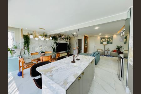 Casa à venda com 122m², 3 quartos e 2 vagasVaranda gourmet