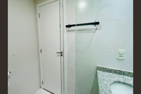 Casa à venda com 122m², 3 quartos e 2 vagasBanheiro 1