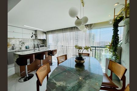 Casa à venda com 122m², 3 quartos e 2 vagasVaranda