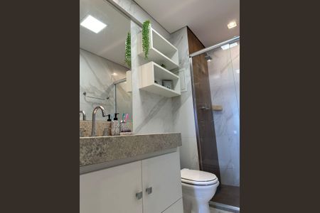 Banheiro de apartamento para alugar com 1 quarto, 45m² em Centro, Jundiaí