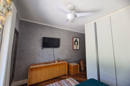 Casa à venda com 134m², 3 quartos e 2 vagasSuíte