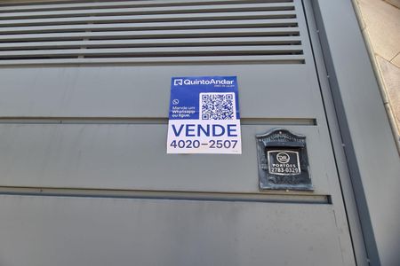 Casa à venda com 134m², 3 quartos e 2 vagasPlaquinha