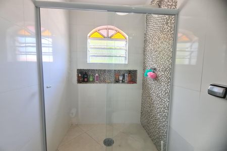 Casa à venda com 134m², 3 quartos e 2 vagasBanheiro 1