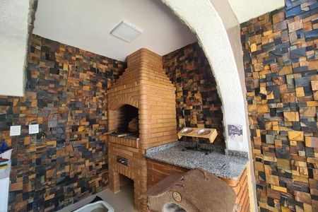 Casa à venda com 134m², 3 quartos e 2 vagasChurrasqueira