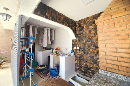 Casa à venda com 134m², 3 quartos e 2 vagasÁrea de Serviço