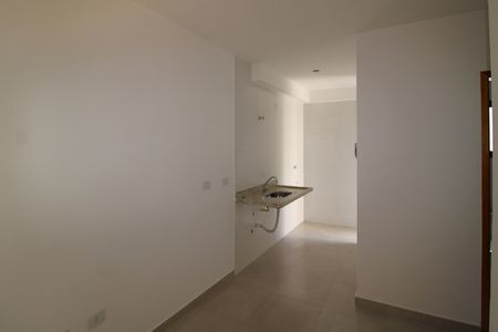 Sala / Cozinha / Área de Serviço de kitnet/studio à venda com 2 quartos, 38m² em Vila Isolina Mazzei, São Paulo