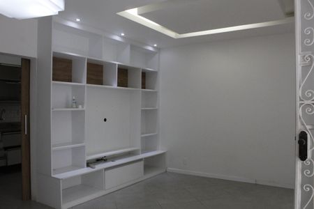 Sala de casa de condomínio à venda com 3 quartos, 103m² em Tijuca, Rio de Janeiro