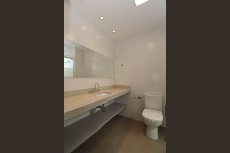 Apartamento para alugar com 151m², 3 quartos e 2 vagasBanheiro da Suíte 1