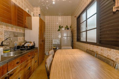 Cozinha de casa para alugar com 2 quartos, 120m² em Passo d’Areia, Porto Alegre