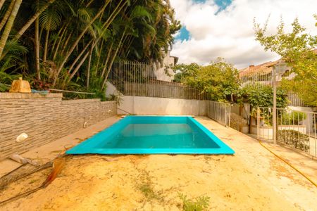 Casa para alugar com 400m², 3 quartos e 3 vagasÁrea comum - Piscina